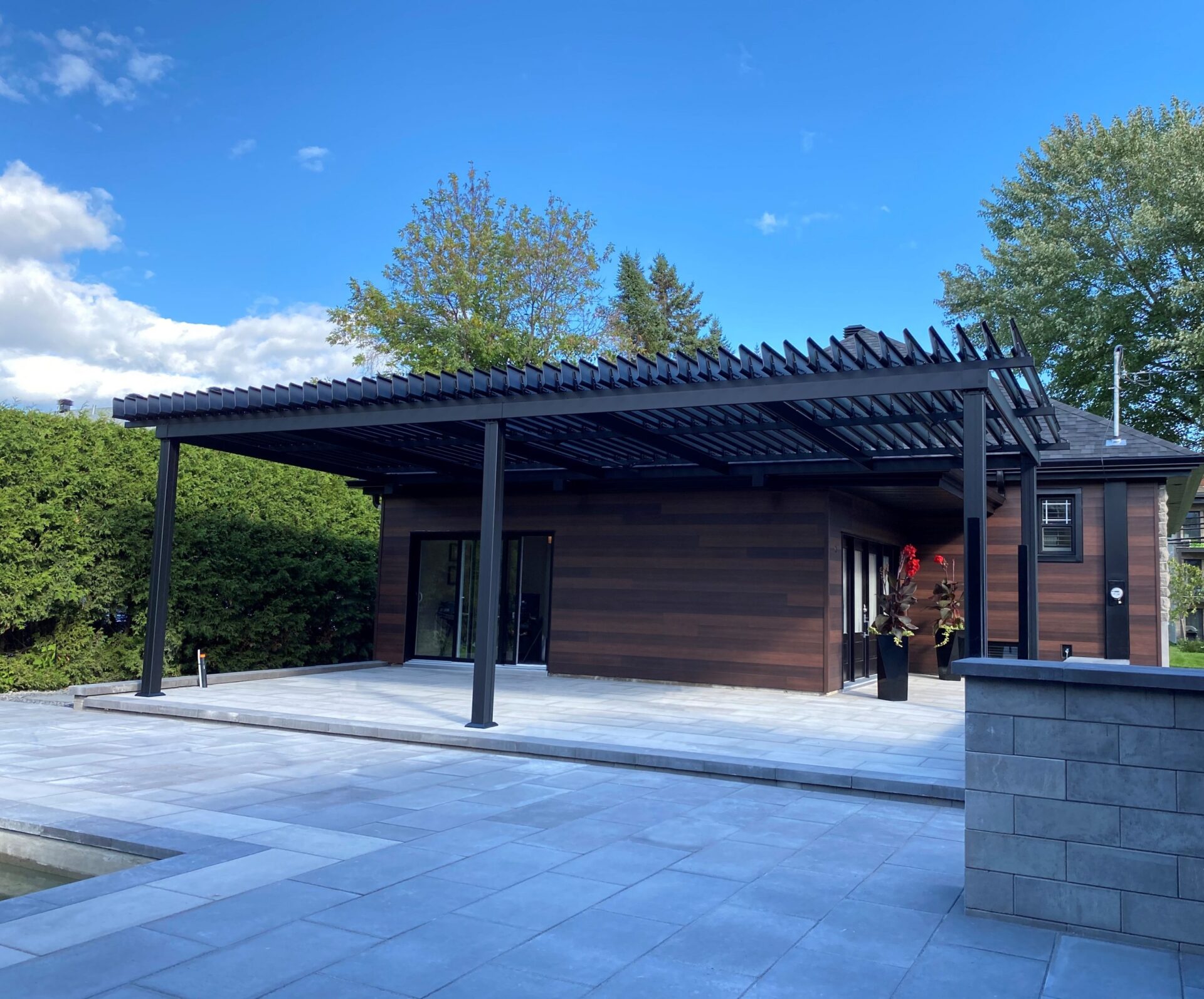 sunlouvre-pergolas-custom-made-2040