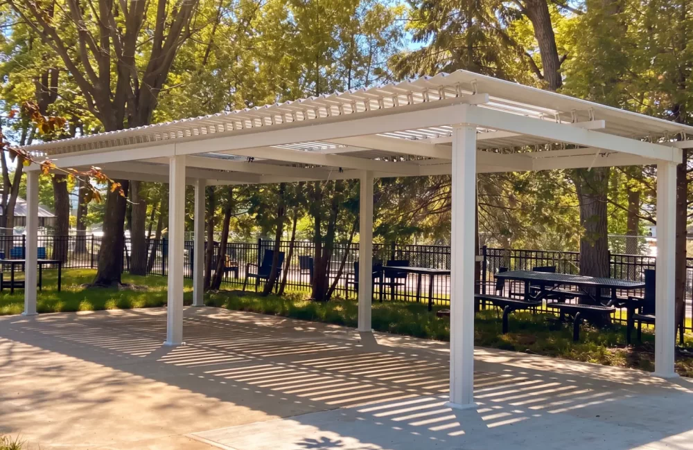 Résidence Angelica inc. — pergola à Montréal-Nord