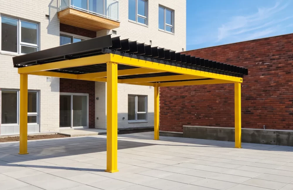 Le Carré Radisson — pergola in Trois-Rivières