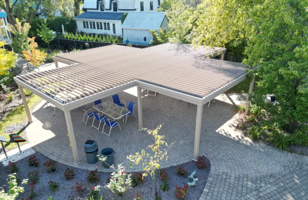 CHSLD Jeanne-Crevier — pergola in Boucherville