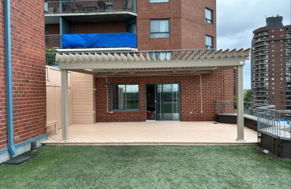 Résidence Au Fil De L'Eau — pergola à Montréal