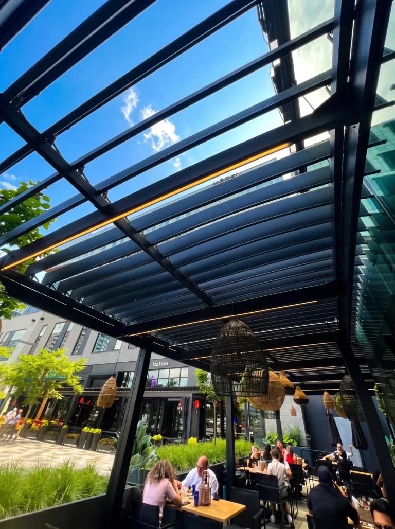 Louvers open to the sky seen from the terrace, La Cage Solar in Brossard