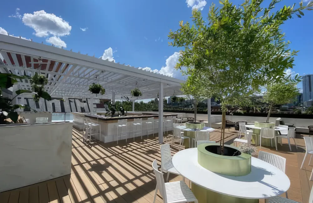 Le Parloir — pergola à Montréal