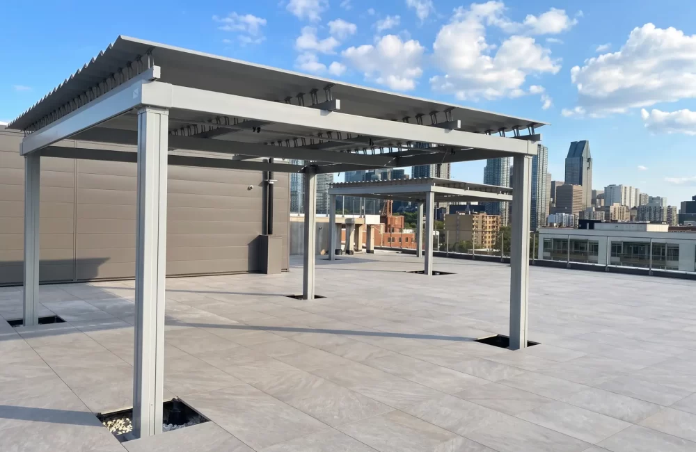 Mondev William Condos — pergola à Montréal