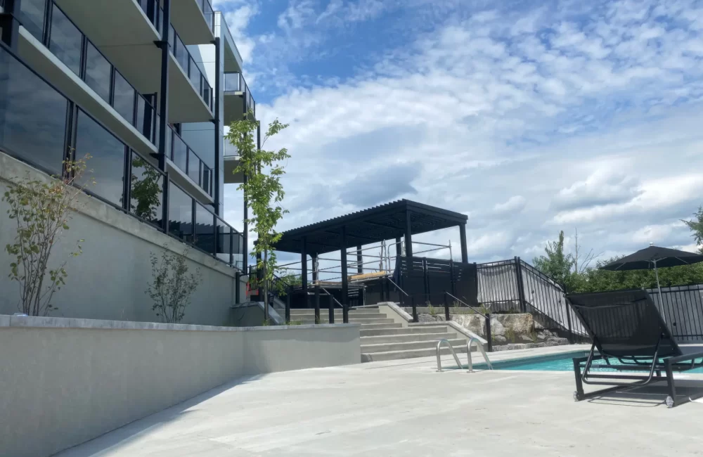 Nox Appartements — pergola in Gatineau
