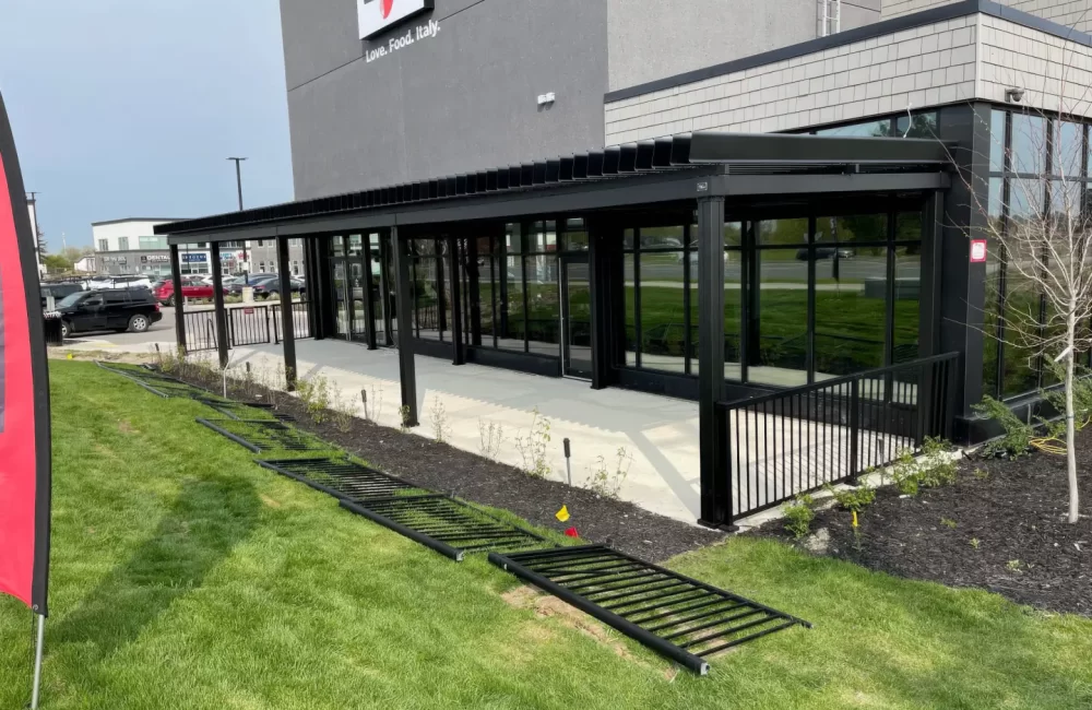 Pacini Mississauga — pergola à Mississauga
