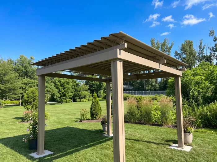 Beige pergola on the park lawn, Société du parc Jean-Drapeau in Montréal